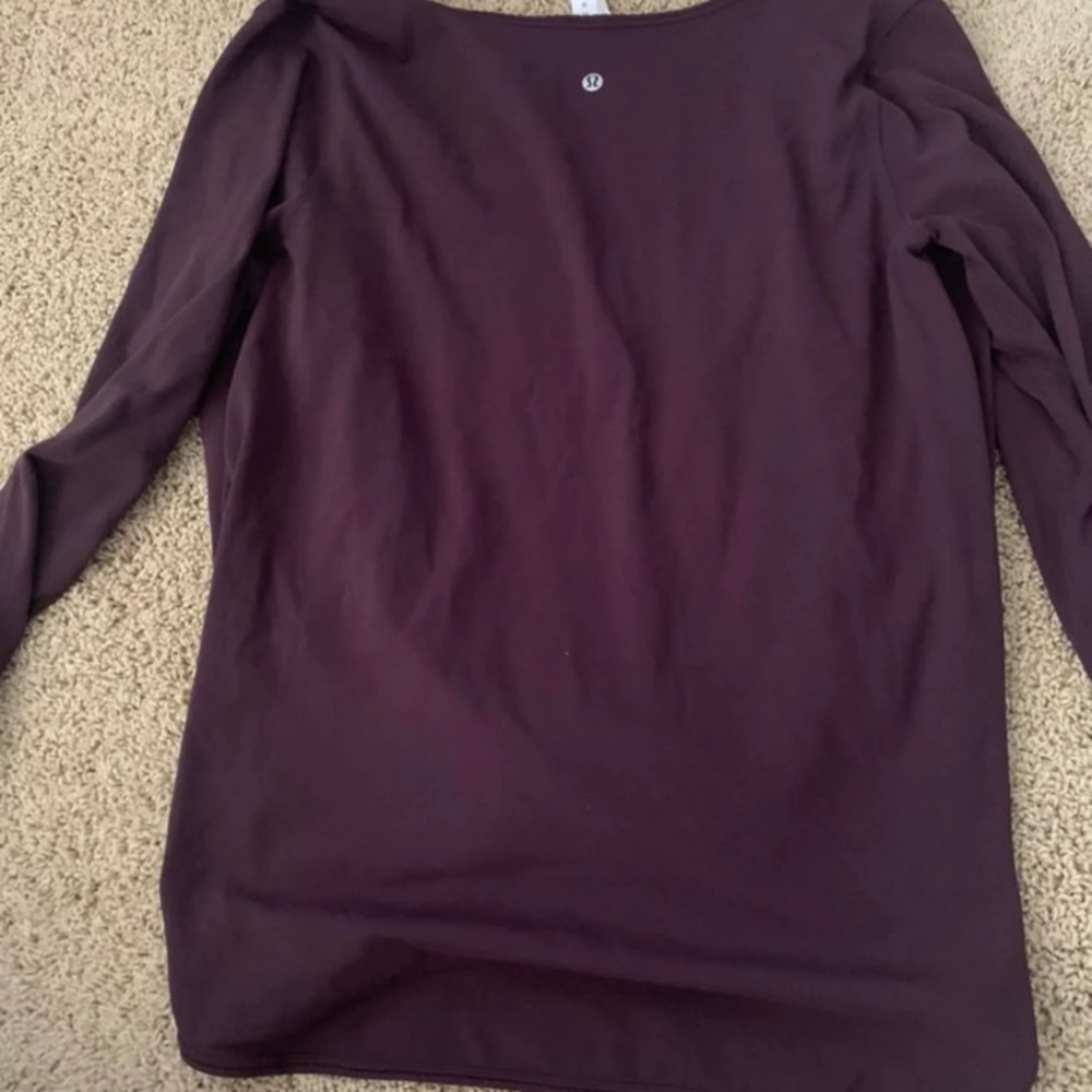 Cross front lulu lemon top